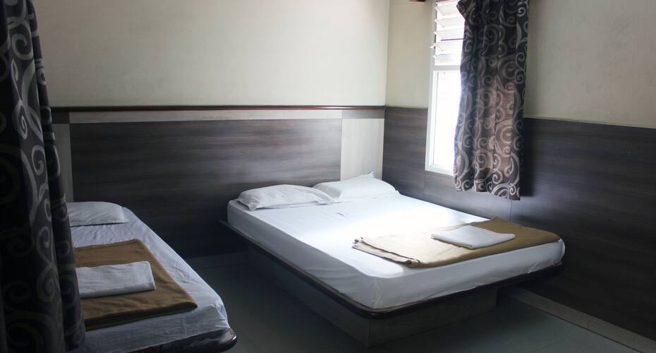Hotel Sumanth Lodge, Bangalore 4